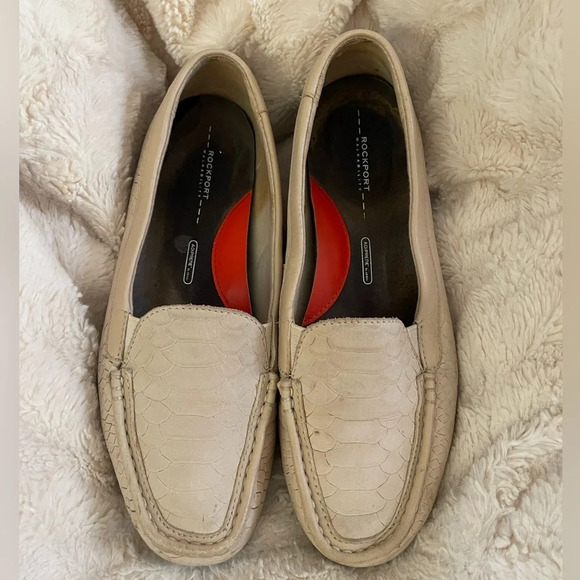 Women’s Rockport Adiprene cream snakeskin slip on moccasin loafer flats 6 - Picture 1 of 4